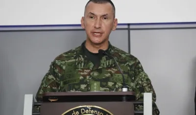 El general Luis Mauricio Ospina dejó de ser comandante del Ejército. 